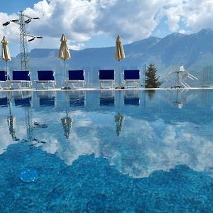 Village Hotel Lucia